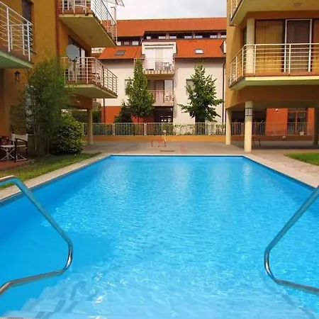 Wellness Blue Star Apartman דירה *